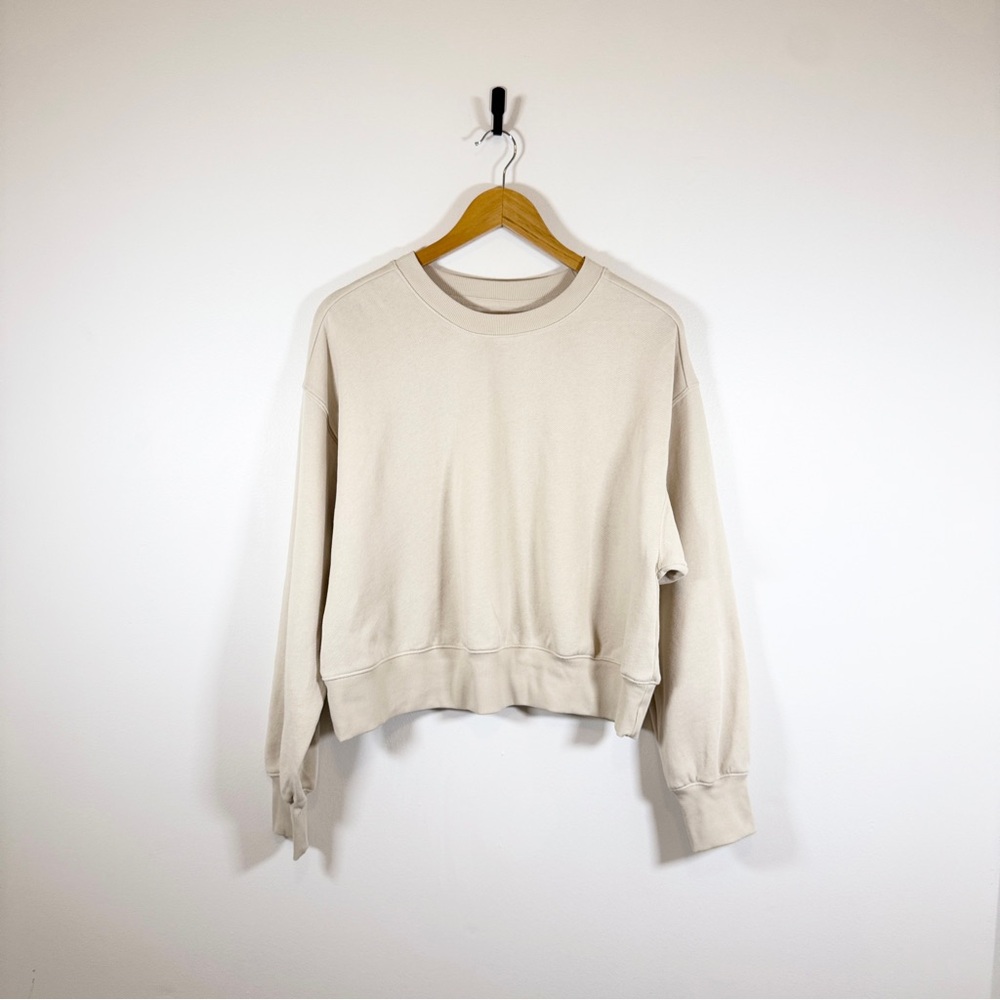 Old Navy Cream Vintage SoComfy Crewneck Sweatshirt